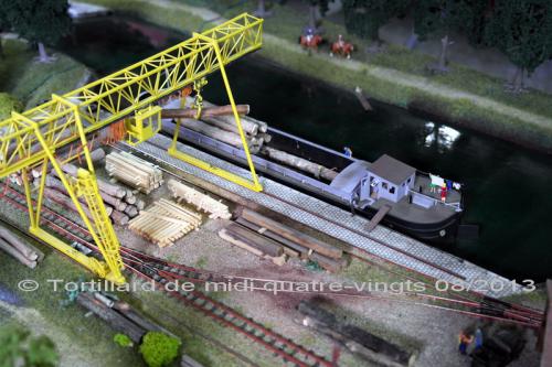 Déchargement du bois 08-2013